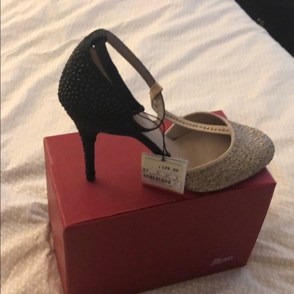 Zara Rhinestone heels- size 41/10 NWT - Picture 4 of 5